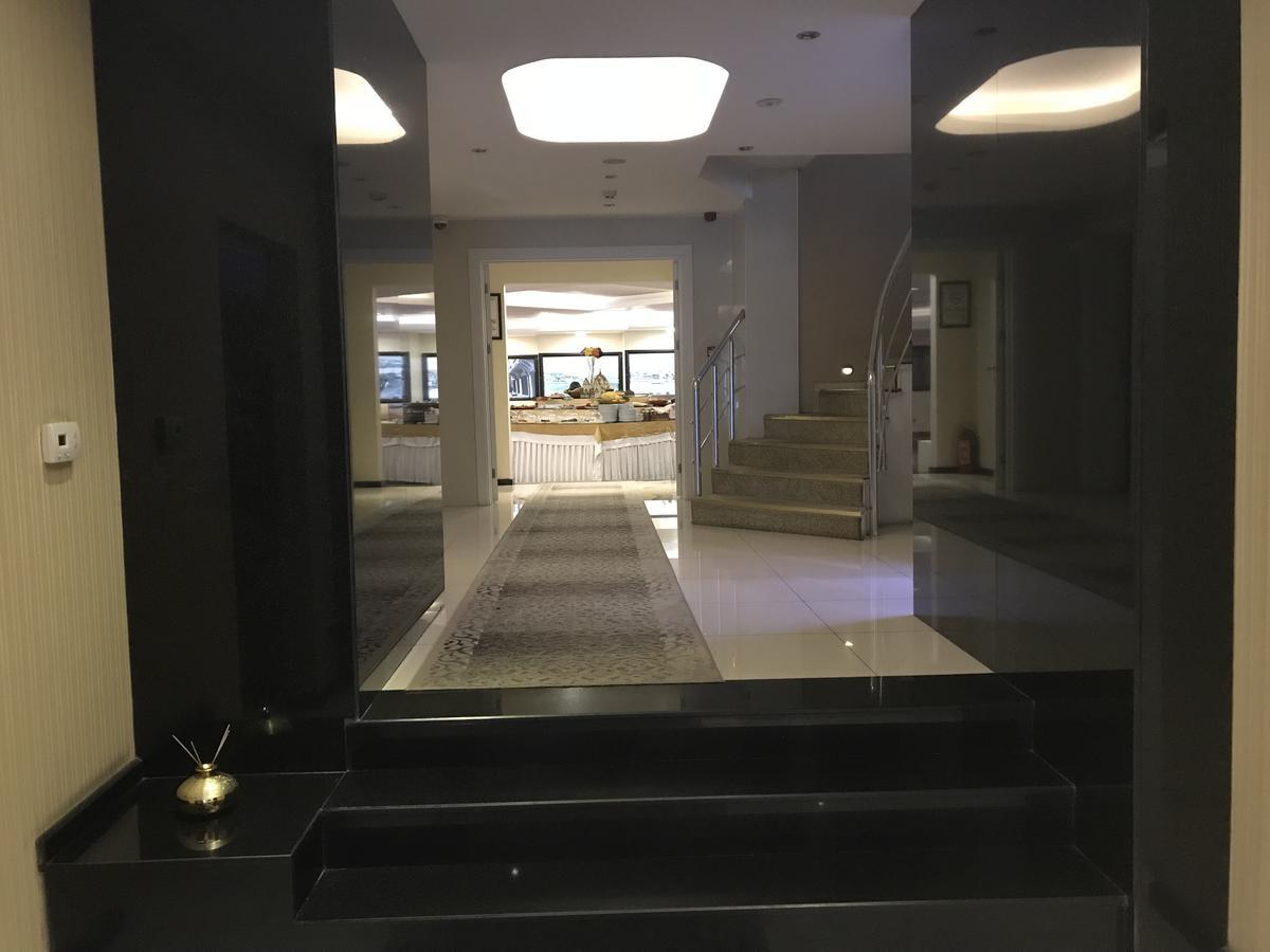 Pen Hotel Istanbul Eksteriør bilde