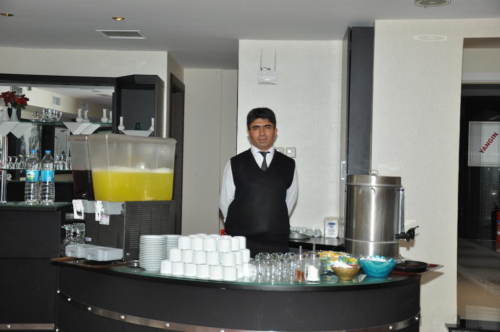 Pen Hotel Istanbul Eksteriør bilde